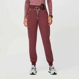 Figs High Waisted Zamora Jogger Scrub Pants in Cherry Red Size XXS NWT